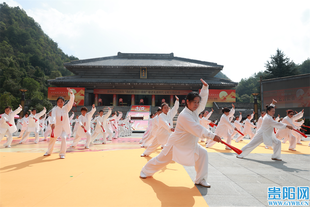 太极表演,展现老年群体昂扬风采